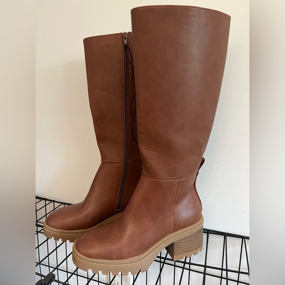 Seychelles New Cognac Brown Knee-High Platform Lug Sole Boots - Size 7.5 - Picture 3 of 7